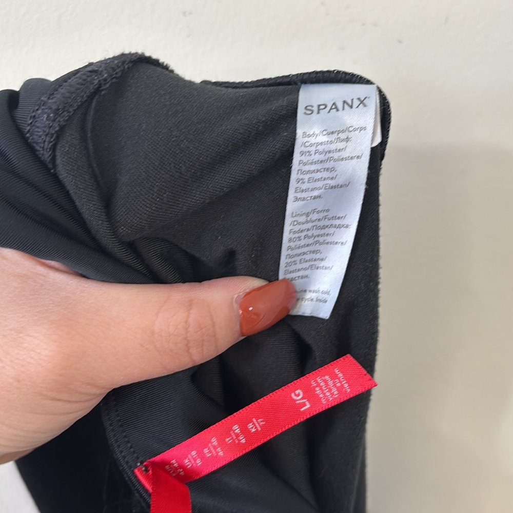 SPANX Velvet Leggings Black Size Large - Picture 10 of 10